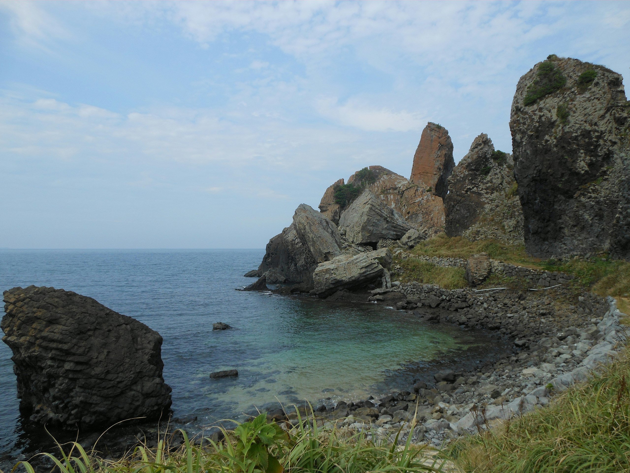 🏞️ 미나토의 다테가미 바위(미나토노타테가미이와) 이미지 3